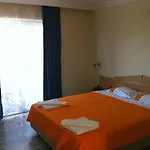 Ξενοδοχείο με διαμερίσματα Irem