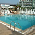 Irem 3* Μαρμαρίς